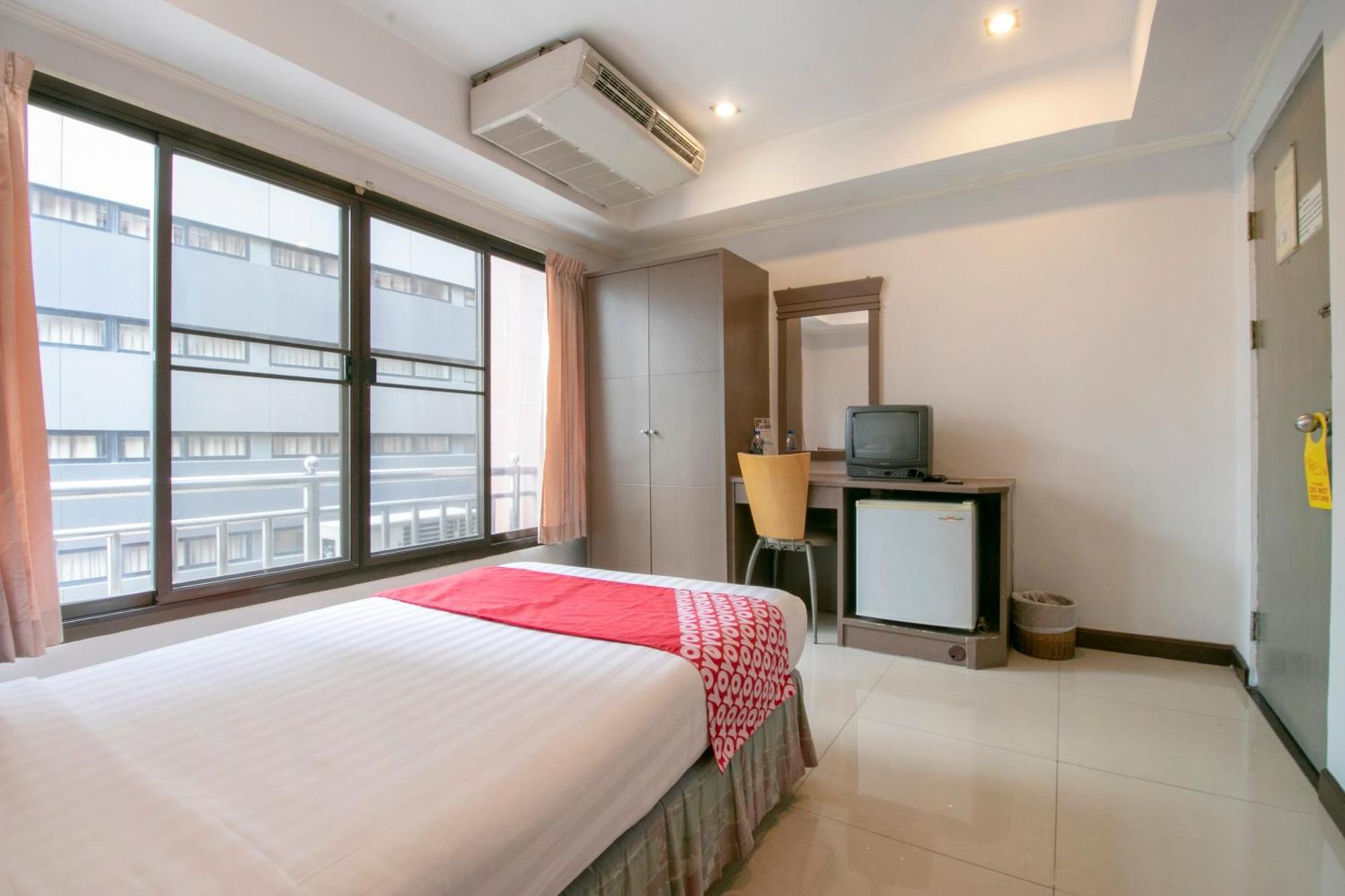 Hotel Win Long Bangkok Bagian luar foto