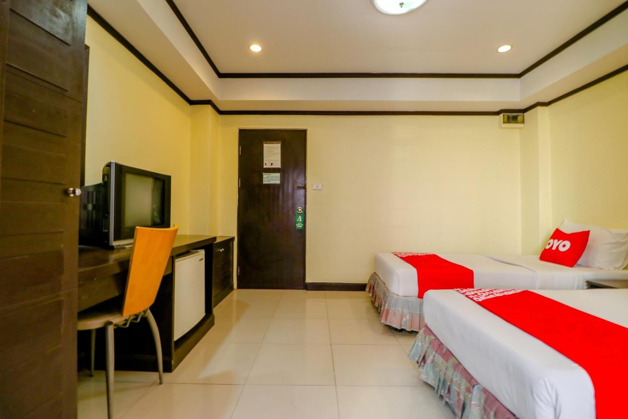 Hotel Win Long Bangkok Bagian luar foto