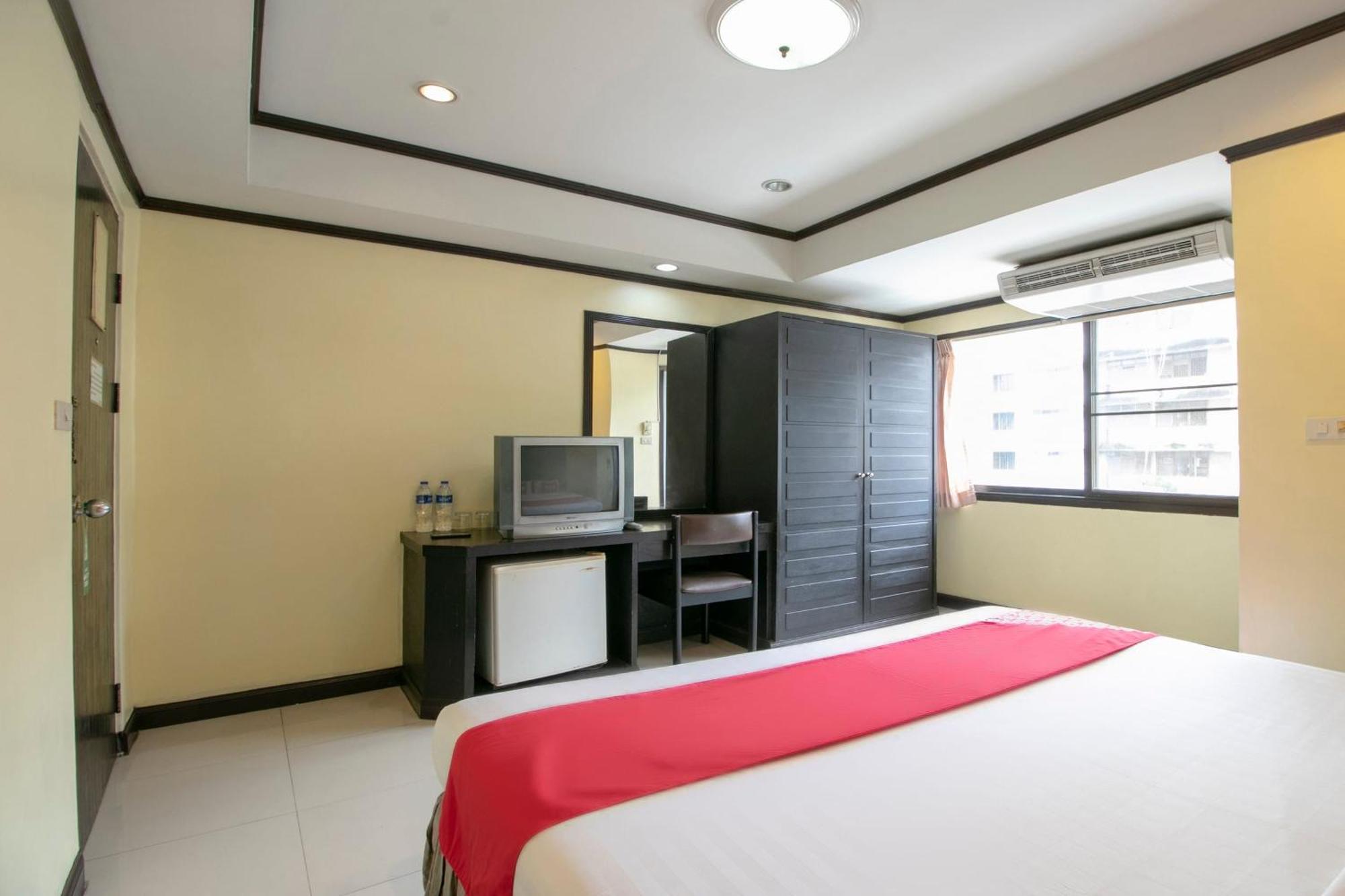 Hotel Win Long Bangkok Bagian luar foto
