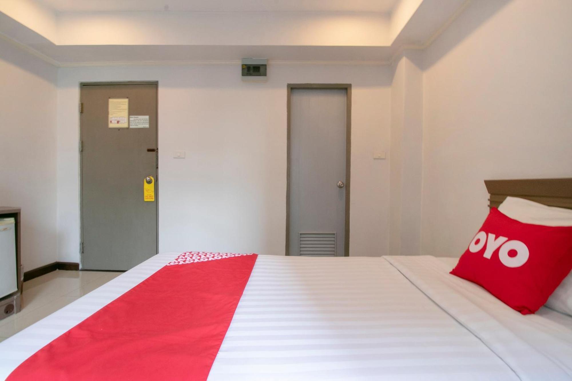 Hotel Win Long Bangkok Bagian luar foto
