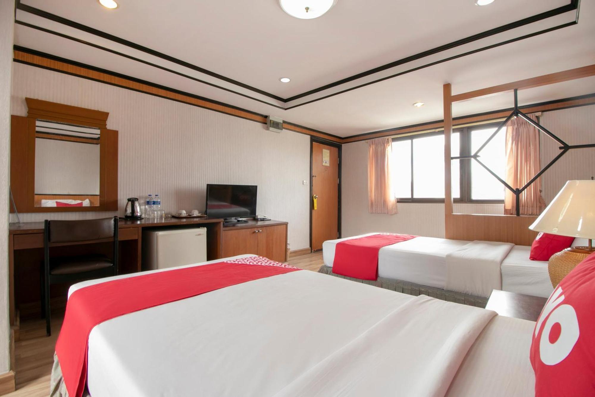 Hotel Win Long Bangkok Bagian luar foto